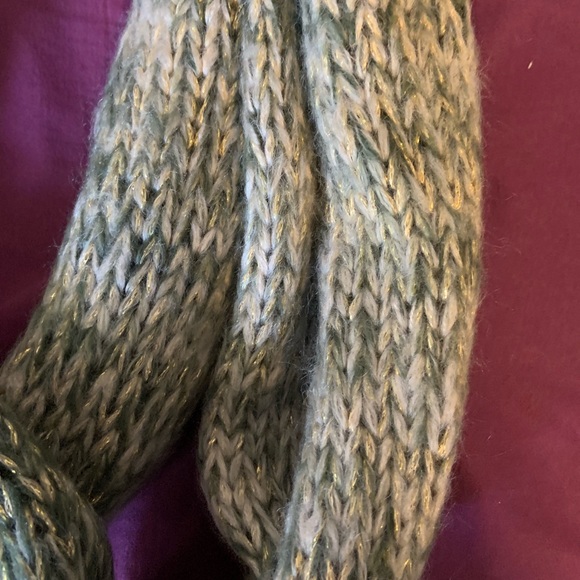 Infinity scarf - Picture 2 of 2
